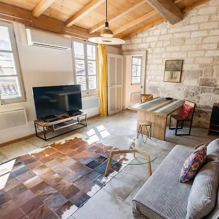 Le Bacchus, Grand T2, Centre Historique Montpellier